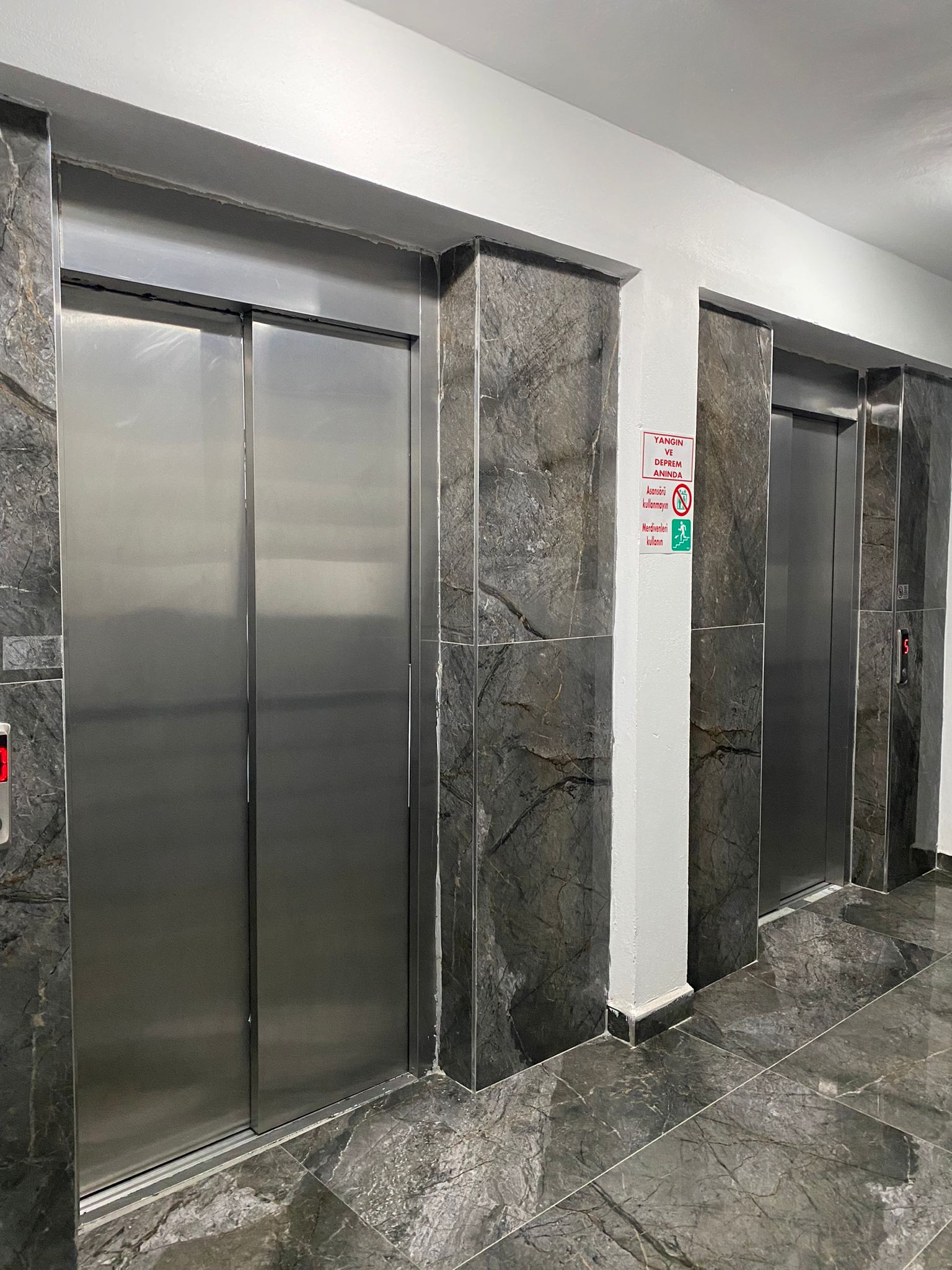 MABEL GAYRİMENKUL-SANAYİ MAH. DENİZ MANZARALI GENİŞ DAİRE